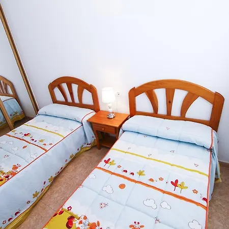 Апартаменты Juncos Planet Costa Dorada *